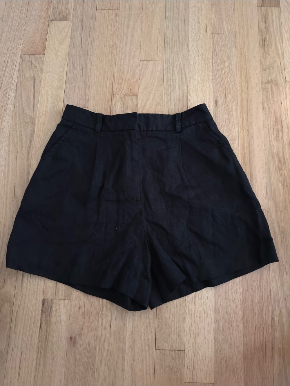 Zara Classic High-Waist Black linenWomen's Shorts